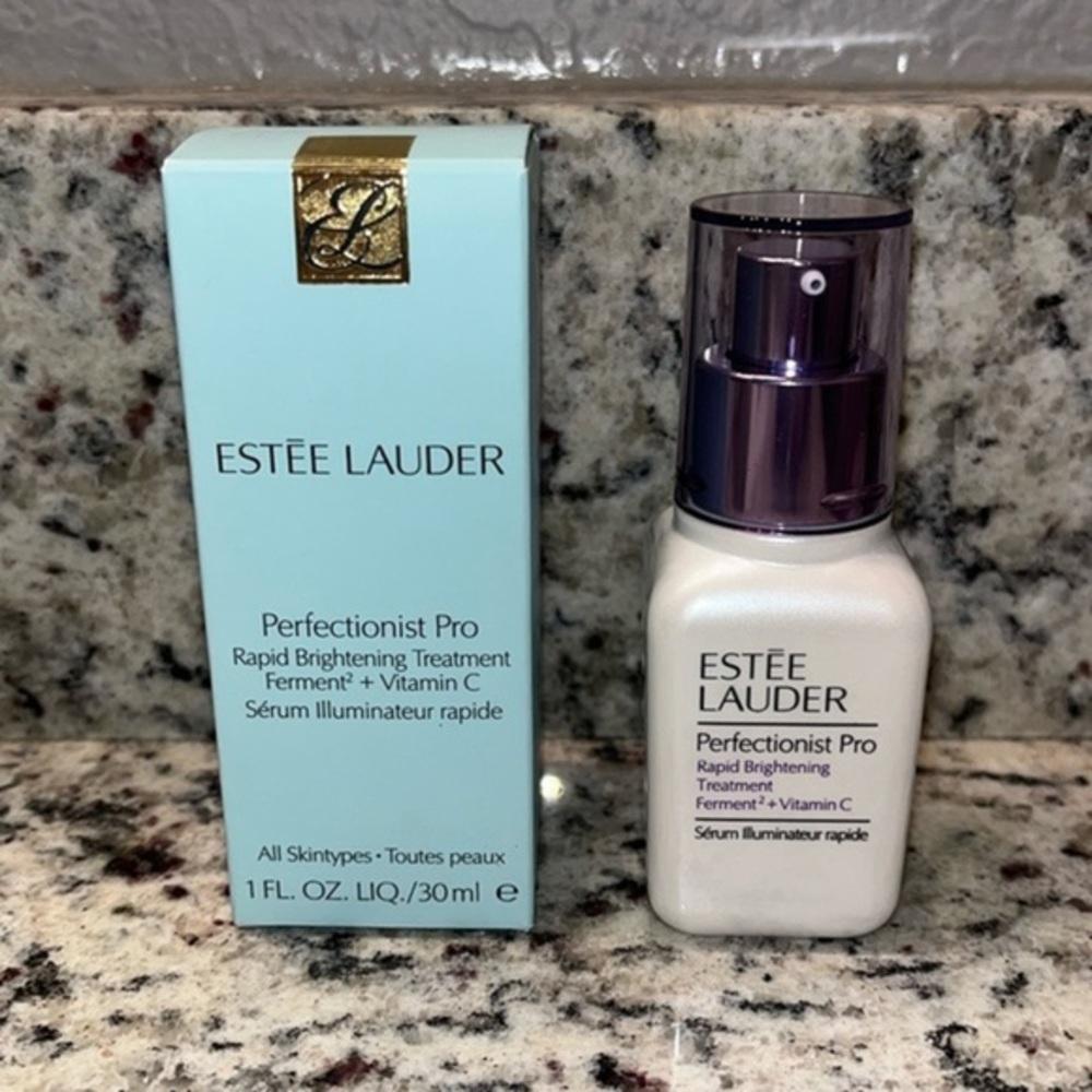Estée Lauder Perfectionist Pro Brightening Treatment - Picture 1 of 6